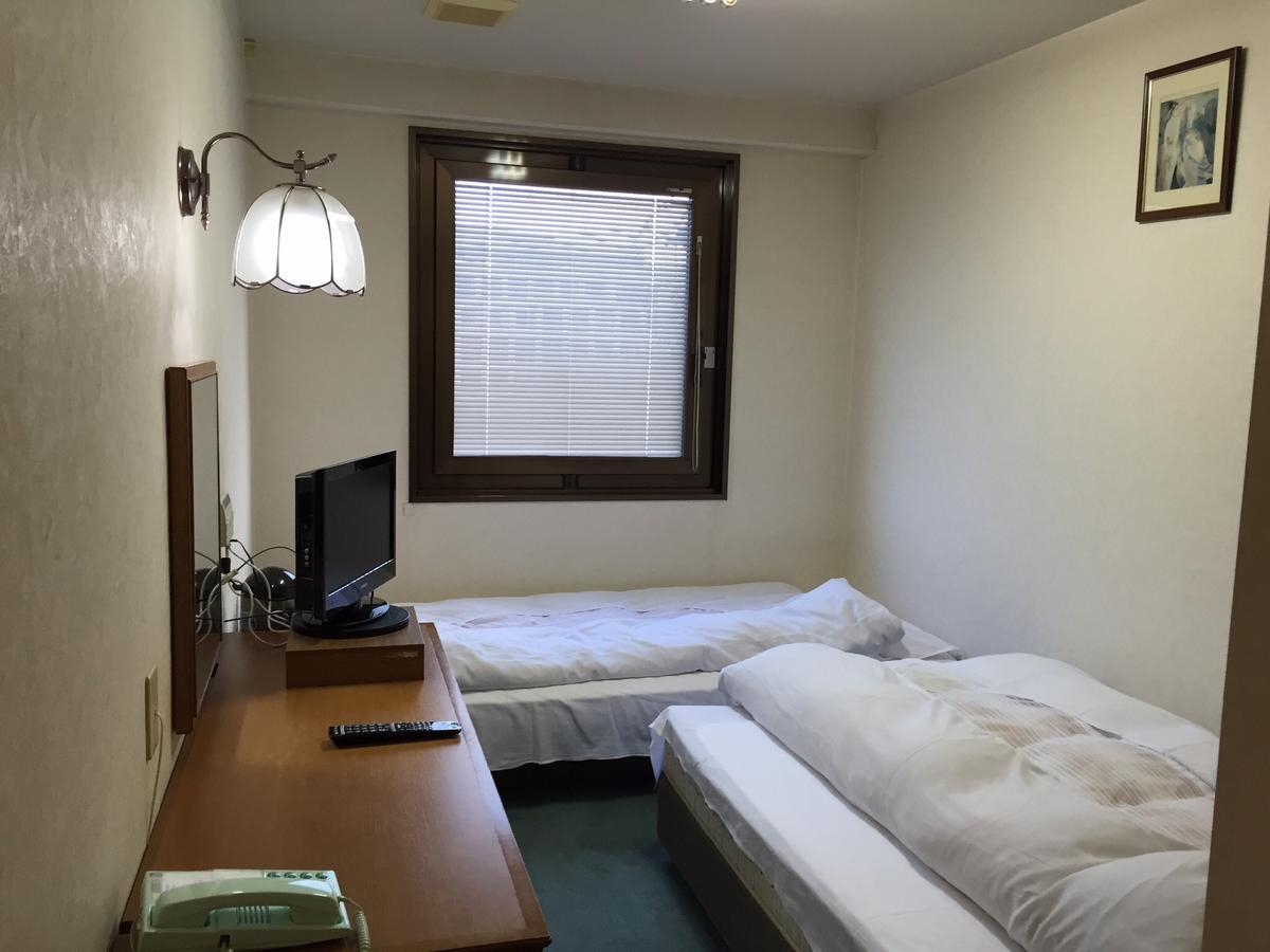 Aoi Business Hotel 福山 外观 照片
